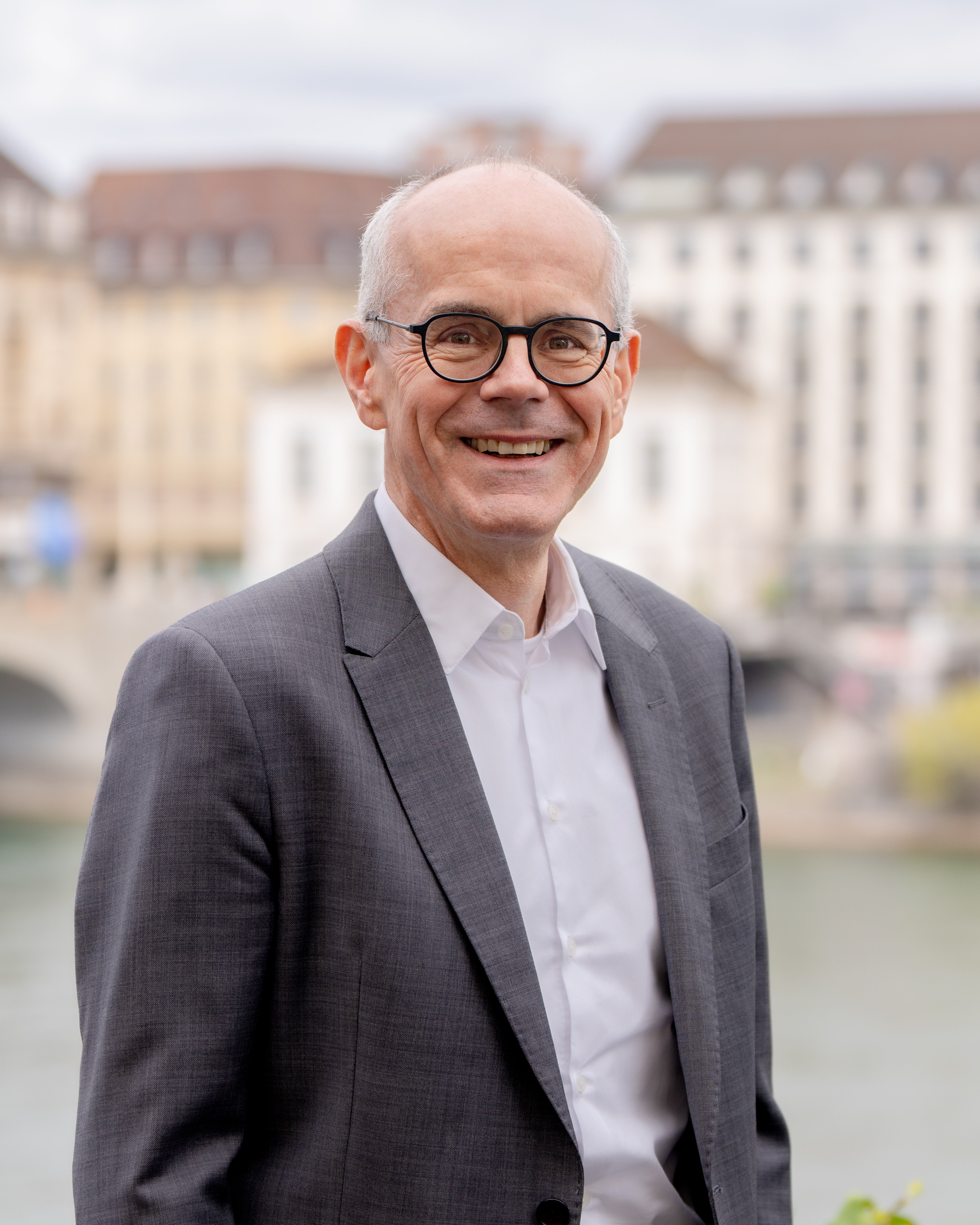 Prof. Dr. Heiko Schuldt portrait